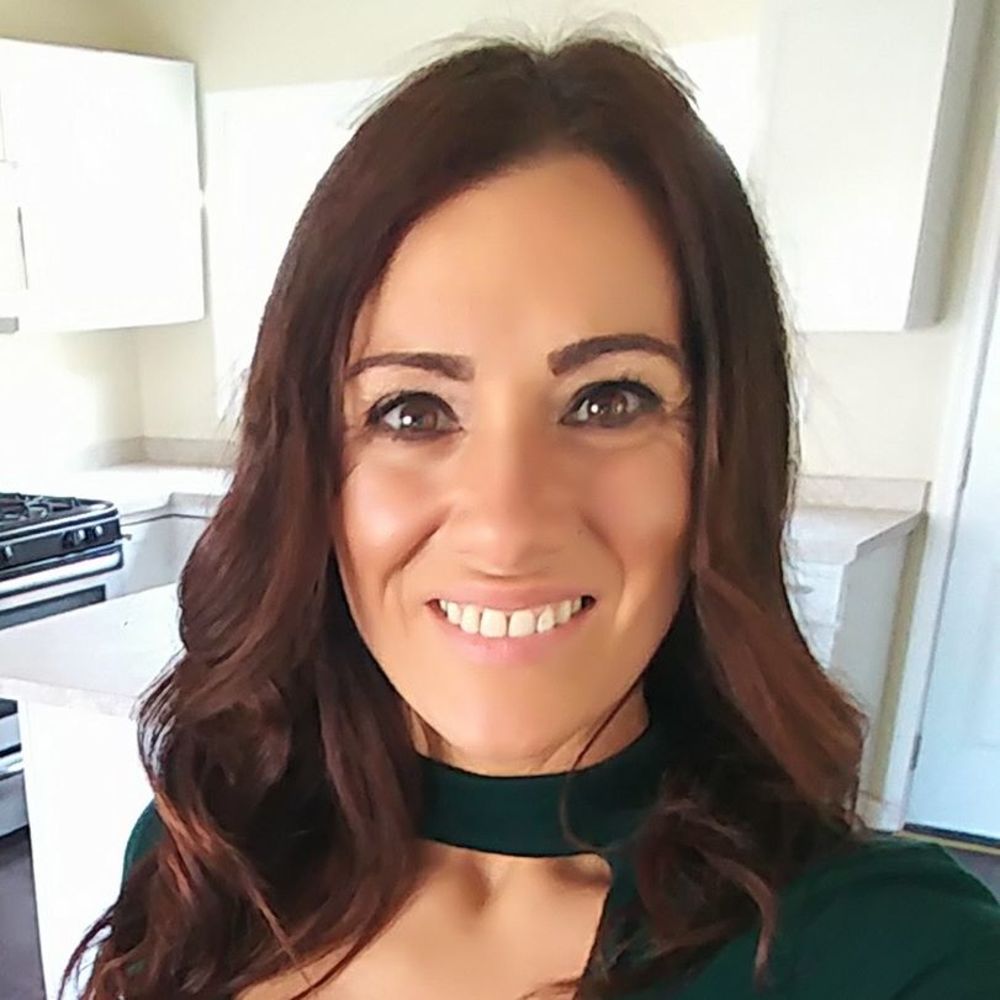 Meet your Posher, Tina